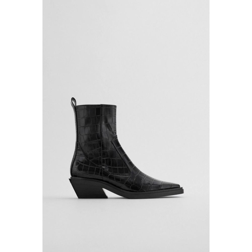 Zara Croc Embossed Square Toe Ankle Boots Black Architectural Heel Size 38 / 7.5